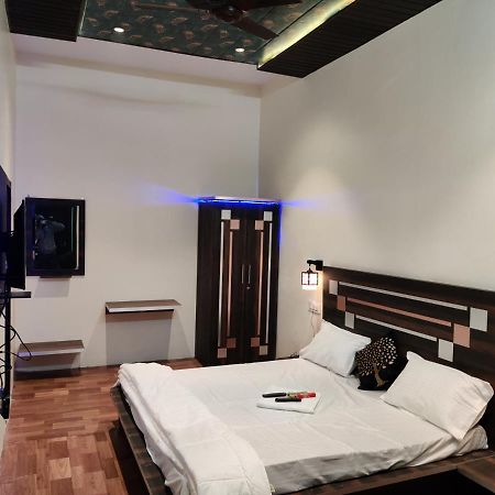 Farrukhabad Keshav Hotel المظهر الخارجي الصورة