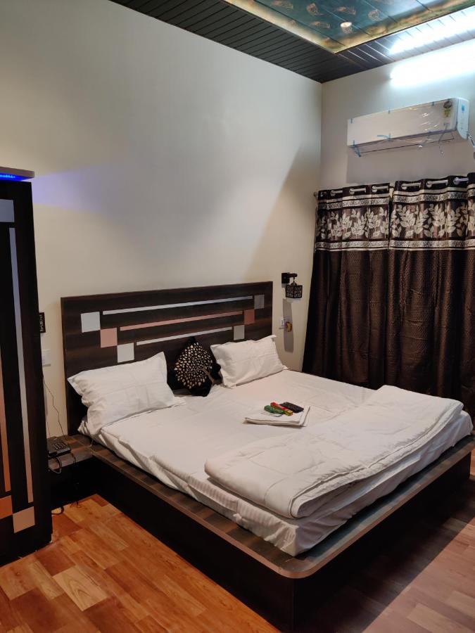Farrukhabad Keshav Hotel المظهر الخارجي الصورة