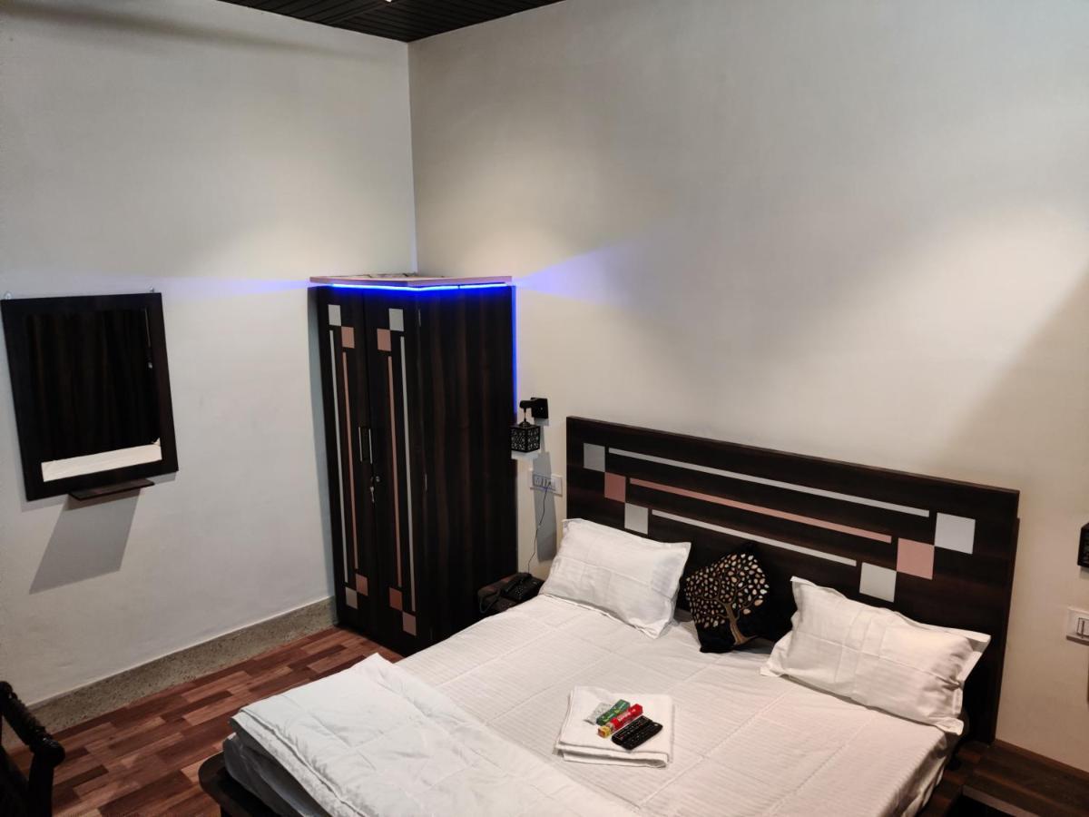 Farrukhabad Keshav Hotel المظهر الخارجي الصورة